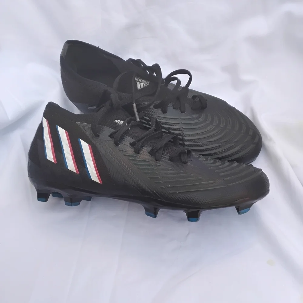 adidas Black Men's Athletic Shoes Size 6.5